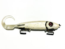 Load image into Gallery viewer, Lucky Tuck Glide Baits
