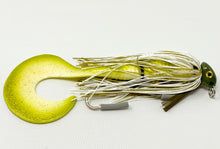 Load image into Gallery viewer, ChubbyChaser's Bush Buster Musky Jig