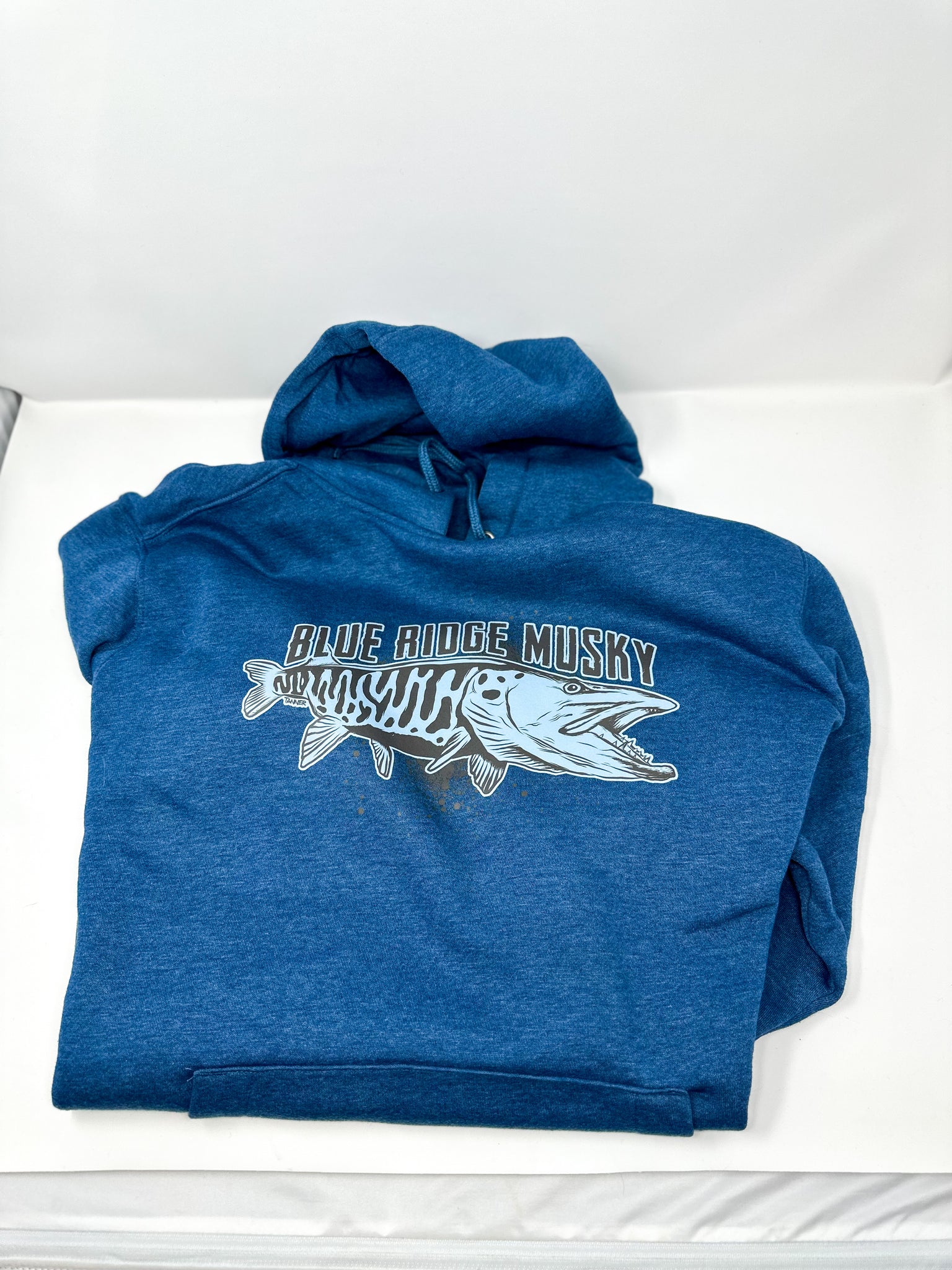 Blue Ridge Musky Splash - Hoodie – James River Outfitter