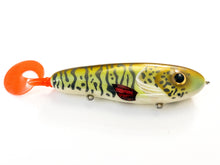 Load image into Gallery viewer, Heavyweight - 7” Glide Bait ( Baby Musky 2018 )
